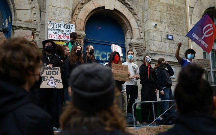 2026-10-02t065843z-50897125-rc2uunawvw52-rtrmadp-3-france-protest