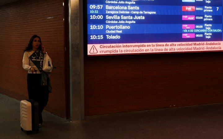 2026-10-28t091802z-189244249-rc29coaa38m1-rtrmadp-3-spain-accident