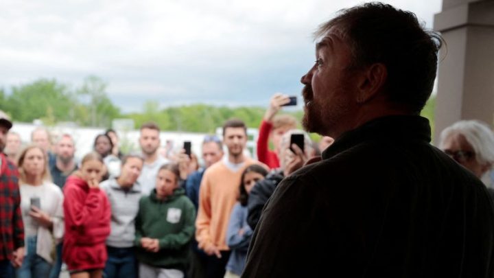 Platner holds town hall in Portland as he looks to steady Senate campaign