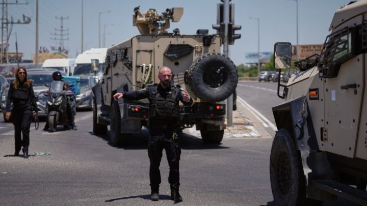 One killed, several wounded in suspected terror attack in central Israel