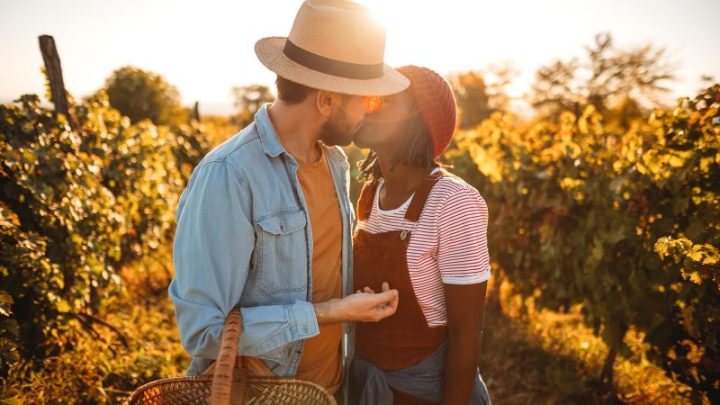 What you’re getting wrong about feeling loved, according to relationship experts