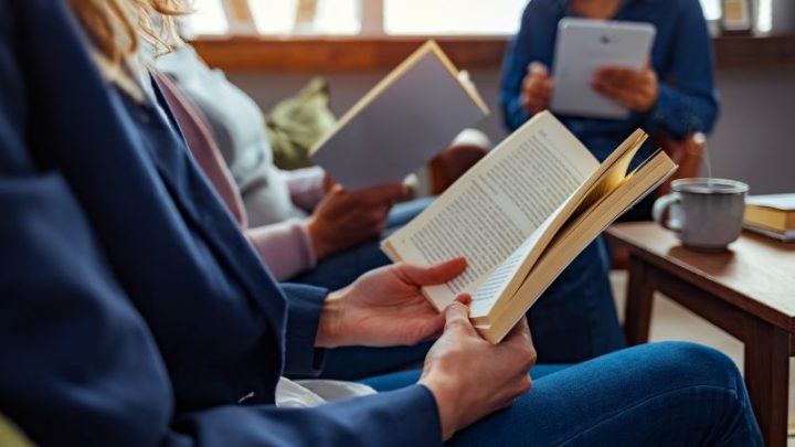 Silent reading clubs are giving like-minded bookworms a brain boost
