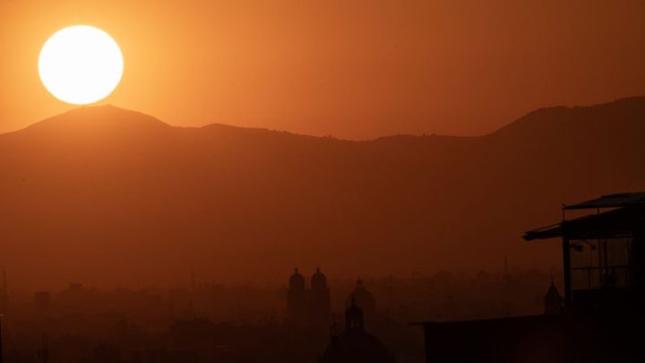Weather wildcard, Princess Diana letters, ‘New Yorker’ debate: Catch up on the day’s stories