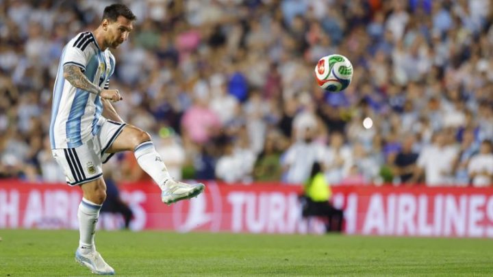 Lionel Messi shines on eve of World Cup