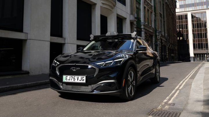 Uber and Wayve team up to launch driverless cars in London this summer