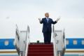 Trump says Qatari-gifted Air Force One will be ‘maxed out,’ appearing to confirm security issues