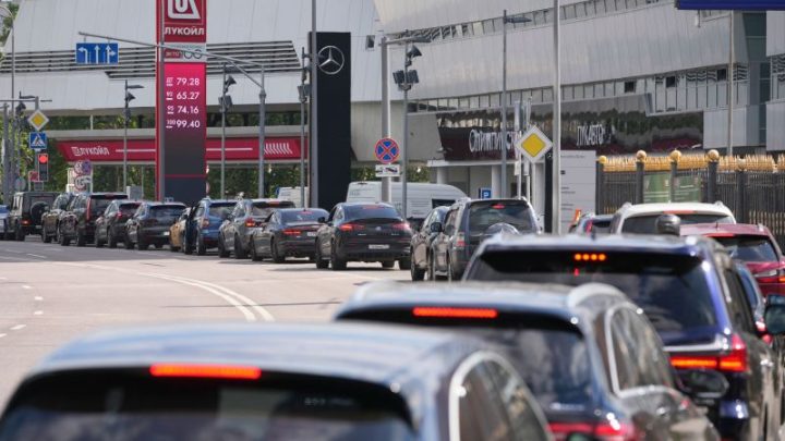 Almost every Russian region hit by fuel crisis, as Ukraine escalates drone attacks