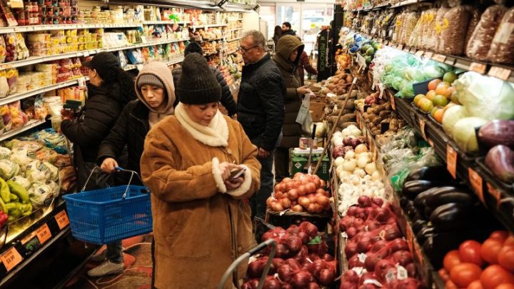 Consumer sentiment surges due to lower gas prices