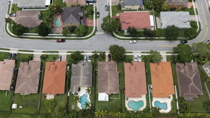 Mortgage rates are stuck near 6.5%. A new housing law may make buying easier – eventually