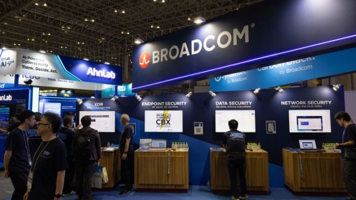 Apple says it will spend $30 billion to design US-made Broadcom chips