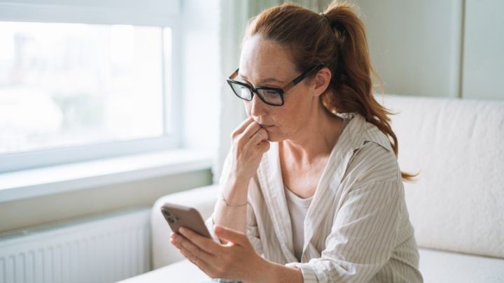 The pitfalls of using social media and AI for health decisions, according to a doctor