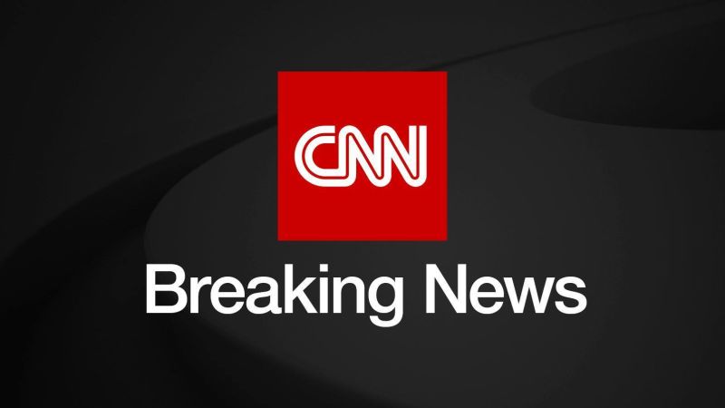 150325082132-social-gfx-breaking-news