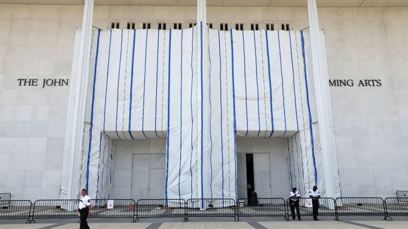2026-08-13t190234z-1741553113-rc2vxmad4f32-rtrmadp-3-usa-trump-kennedy-center
