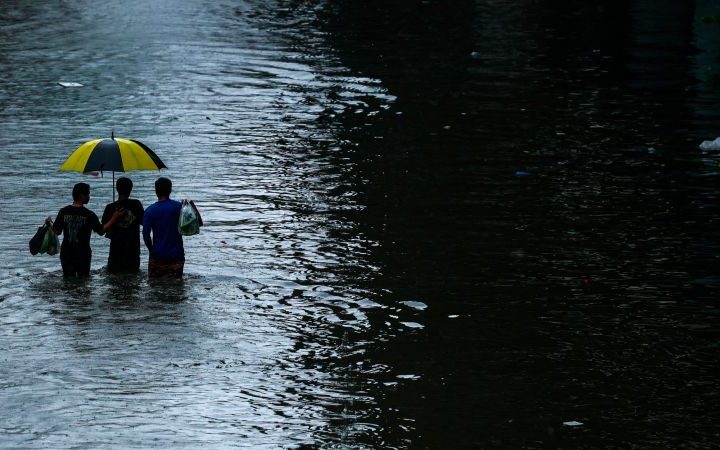 2026-09-26t060205z-838560603-rc2sqna0ava2-rtrmadp-3-asia-weather-thailand-floods